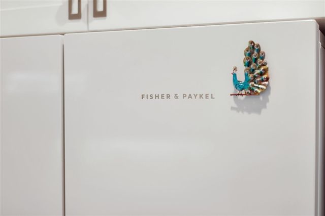 390 NE 10th Avenue, Fort Lauderdale, FL 33301