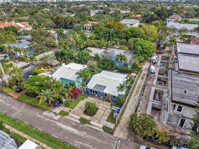 390 NE 10th Avenue, Fort Lauderdale, FL 33301