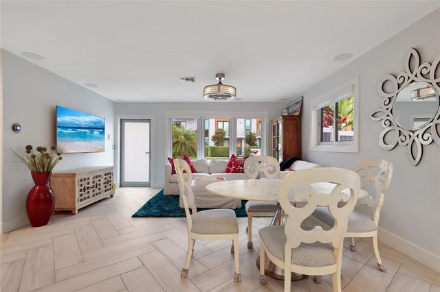 390 NE 10th Avenue, Fort Lauderdale, FL 33301