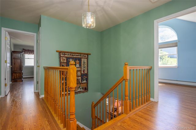 11 Rakentine Lane, Garnerville, NY 10923