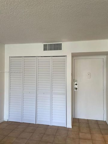 17011 N Bay Rd 816, Sunny Isles Beach, FL 33160