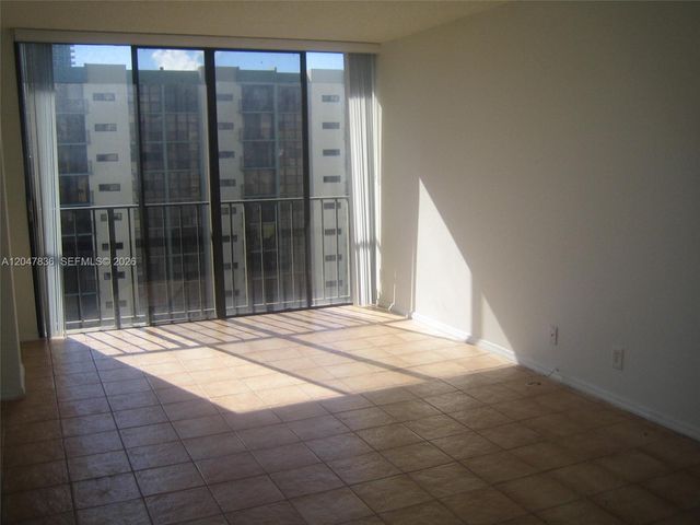 17011 N Bay Rd 816, Sunny Isles Beach, FL 33160