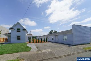 1348-1366 12th St SE, Salem, OR 97302