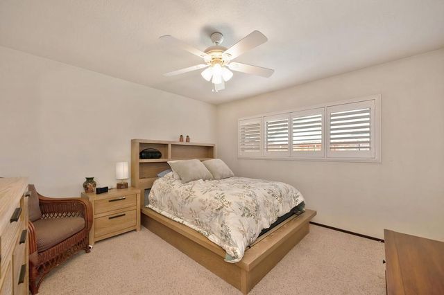 699 Nancy Dr, Ripon, CA 95366