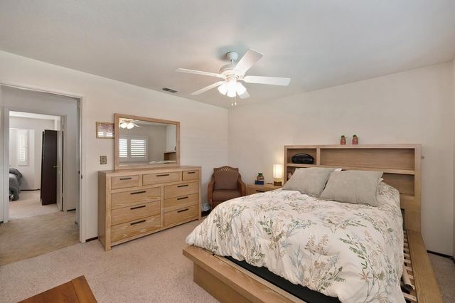 699 Nancy Dr, Ripon, CA 95366