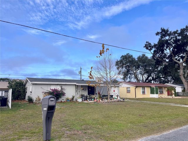 1821 KNOLLWOOD DRIVE, Holiday, FL 34690