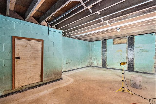 2262 Warren Road, Niles, MI 49120