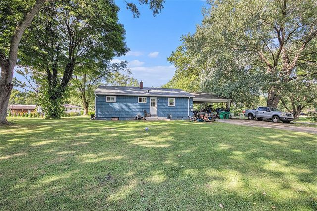 2262 Warren Road, Niles, MI 49120