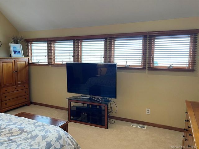 105 Elm Street Main, Stonington, CT 06378