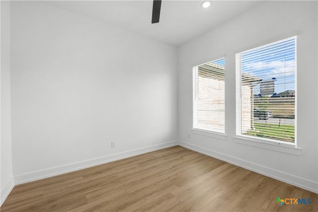 2038 Grey Fox Drive, Nolanville, TX 76559