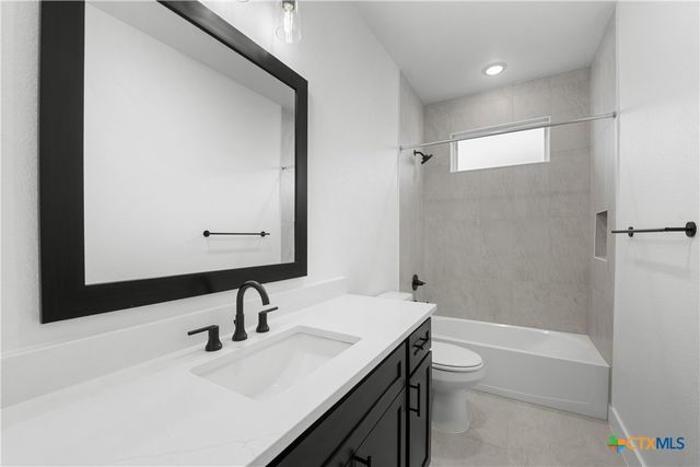 2038 Grey Fox Drive, Nolanville, TX 76559