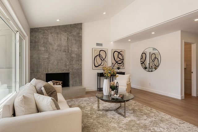 2608 W Palais Road, Anaheim, CA 92804