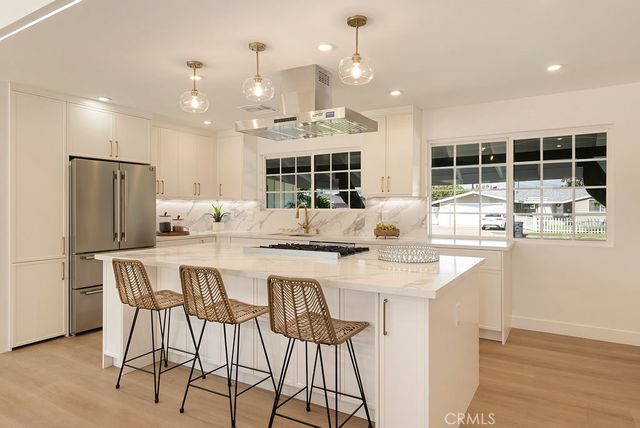2608 W Palais Road, Anaheim, CA 92804