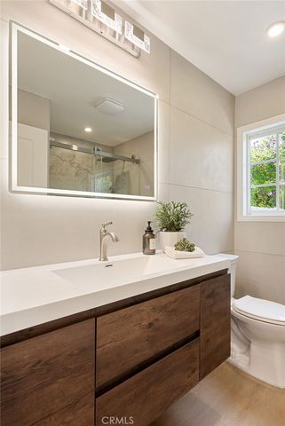 2608 W Palais Road, Anaheim, CA 92804