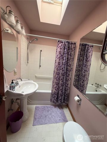 11223 Rhody Drive, Port Hadlock, WA 98339