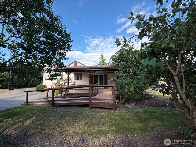 11223 Rhody Drive, Port Hadlock, WA 98339