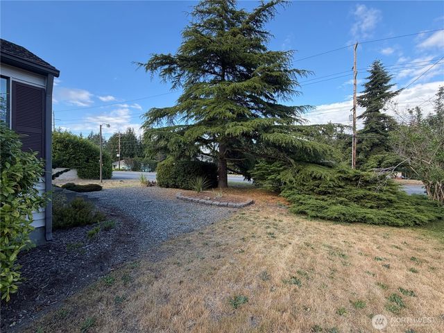 11223 Rhody Drive, Port Hadlock, WA 98339