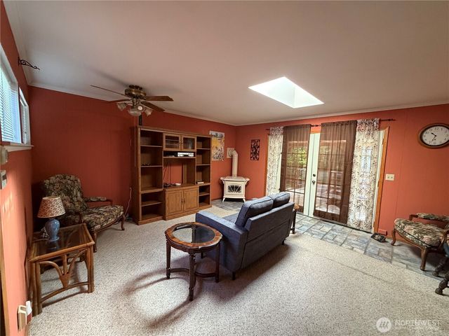 11223 Rhody Drive, Port Hadlock, WA 98339