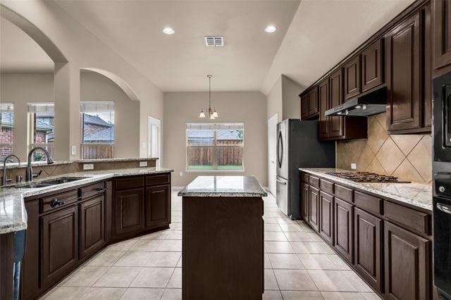 1616 Nestledown Drive, Allen, TX 75002