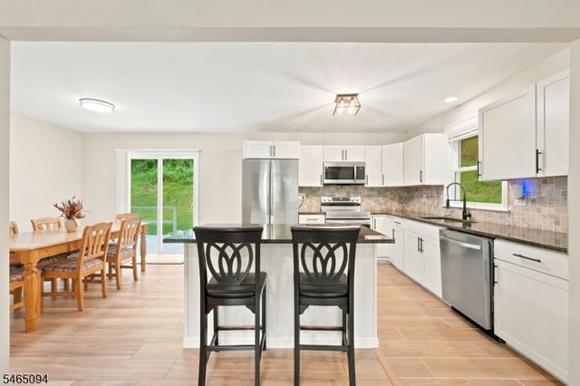 128 Us Highway 206, Mount Olive Twp., NJ 07836