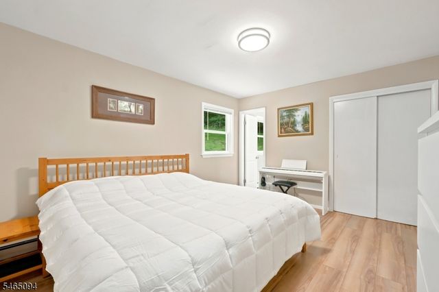 128 Us Highway 206, Mount Olive Twp., NJ 07836