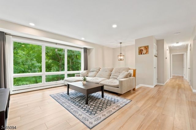 128 Us Highway 206, Mount Olive Twp., NJ 07836