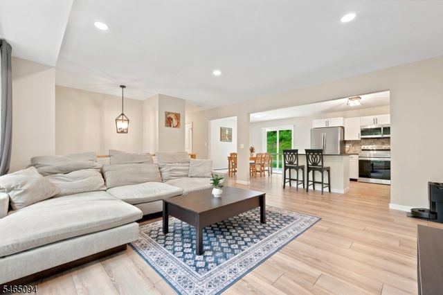 128 Us Highway 206, Mount Olive Twp., NJ 07836