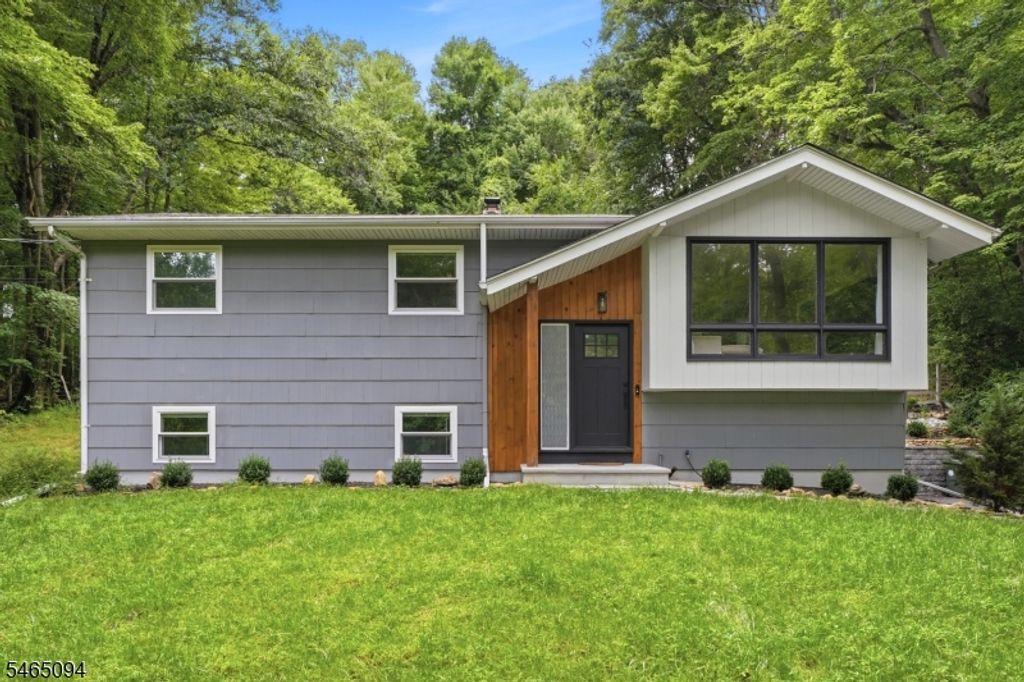 128 Us Highway 206, Mount Olive Twp., NJ 07836 — photo 2