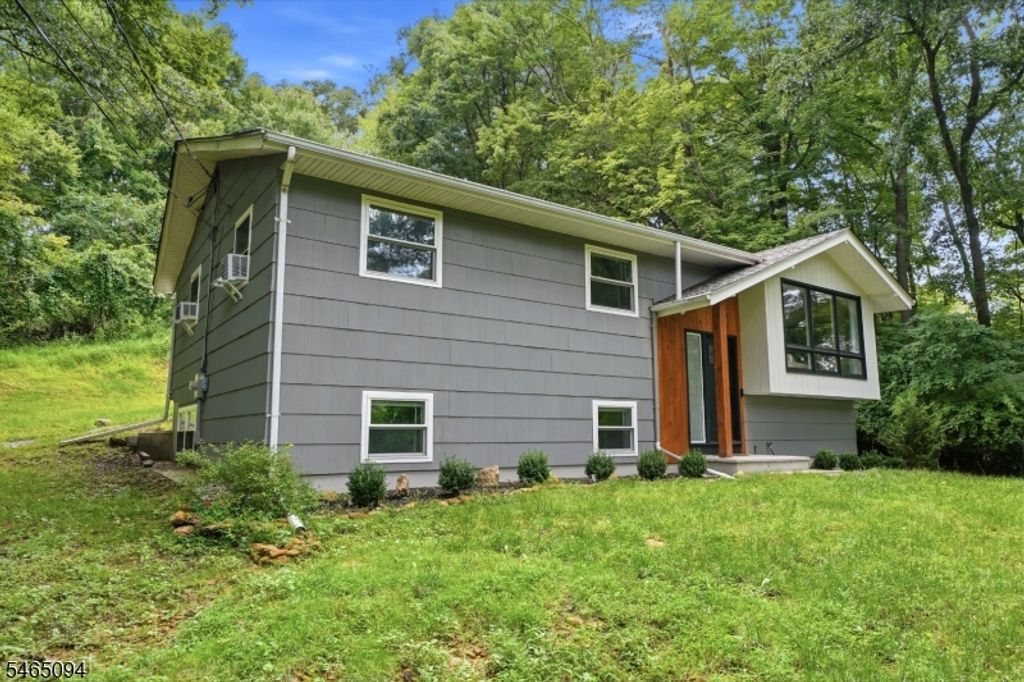 128 Us Highway 206, Mount Olive Twp., NJ 07836 — photo 3