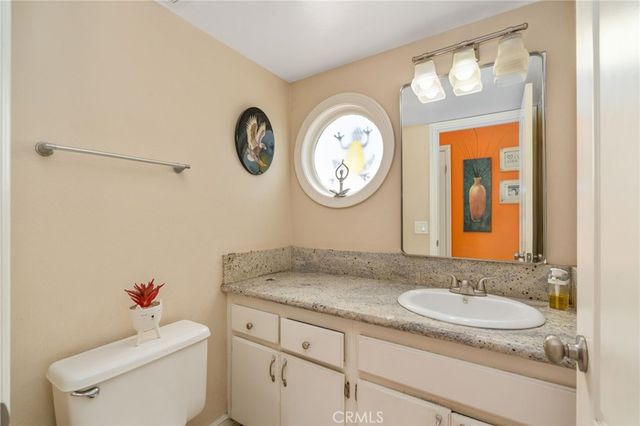 1949 Cottonwood, Colton, CA 92324