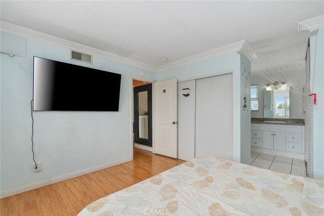 1949 Cottonwood, Colton, CA 92324