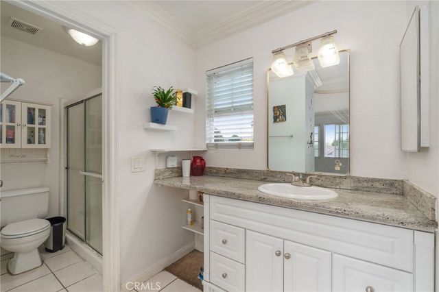 1949 Cottonwood, Colton, CA 92324