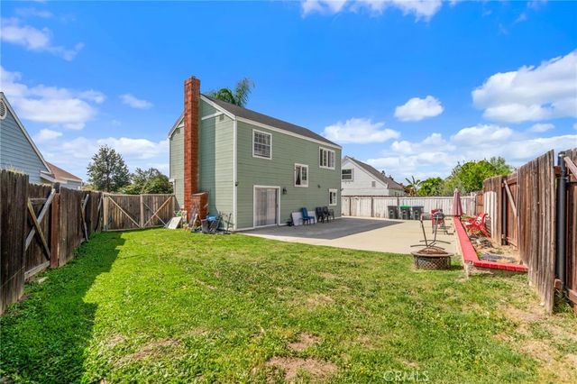 1949 Cottonwood, Colton, CA 92324