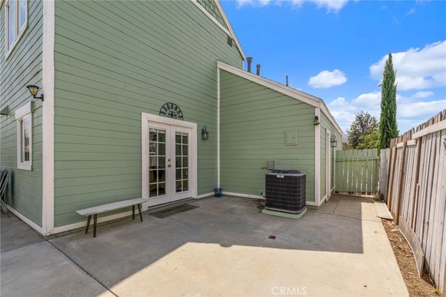 1949 Cottonwood, Colton, CA 92324