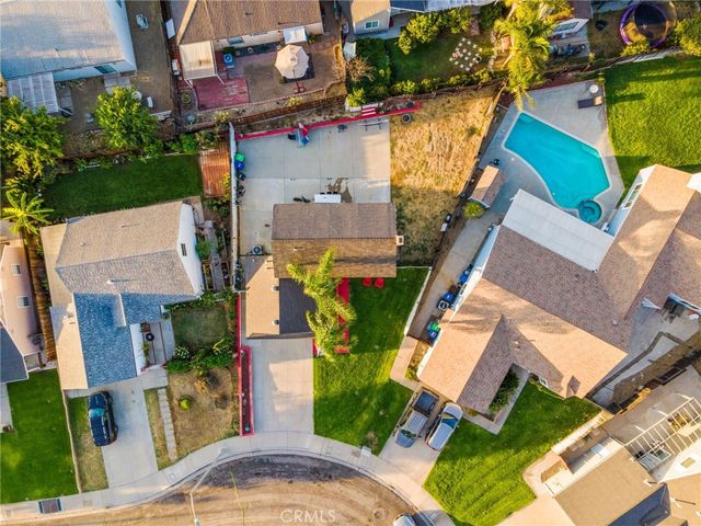 1949 Cottonwood, Colton, CA 92324