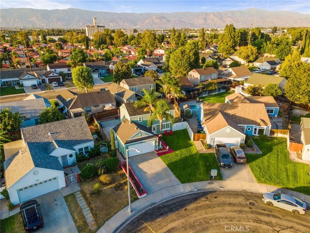 1949 Cottonwood, Colton, CA 92324