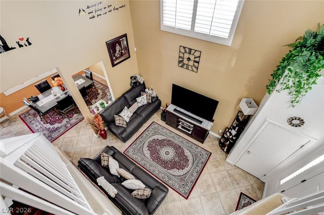 10368 Rocky Waters Avenue, Las Vegas, NV 89129