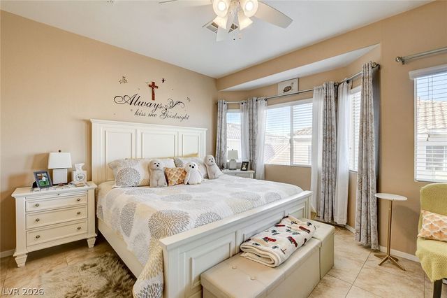 10368 Rocky Waters Avenue, Las Vegas, NV 89129