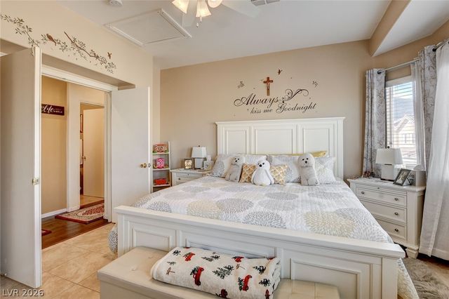 10368 Rocky Waters Avenue, Las Vegas, NV 89129