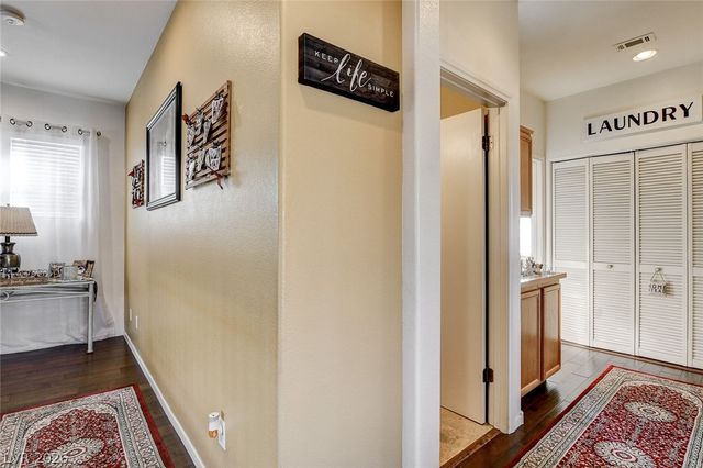 10368 Rocky Waters Avenue, Las Vegas, NV 89129