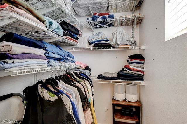 10368 Rocky Waters Avenue, Las Vegas, NV 89129