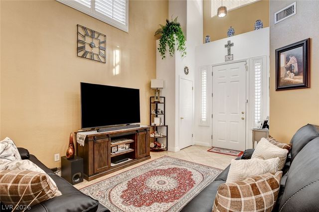 10368 Rocky Waters Avenue, Las Vegas, NV 89129