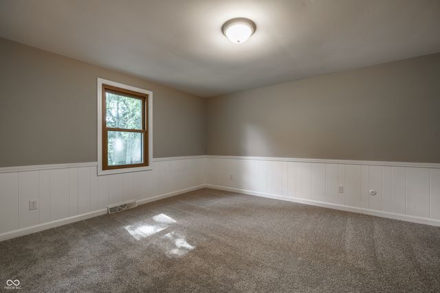 7231 Dean Road, Indianapolis, IN 46240