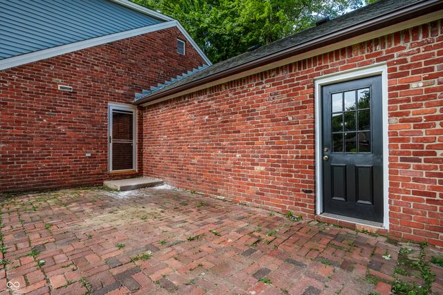7231 Dean Road, Indianapolis, IN 46240