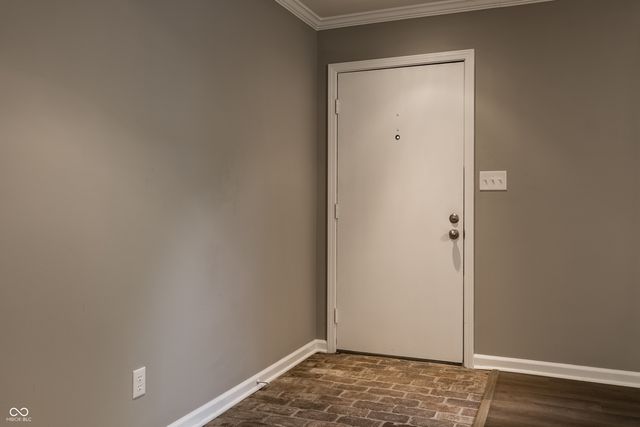 7231 Dean Road, Indianapolis, IN 46240