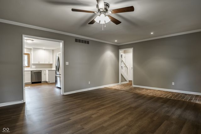 7231 Dean Road, Indianapolis, IN 46240