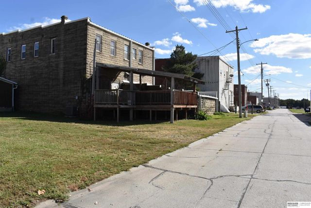 328-338 N Oakland Avenue, Oakland, NE 68045