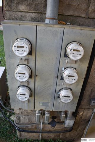 328-338 N Oakland Avenue, Oakland, NE 68045