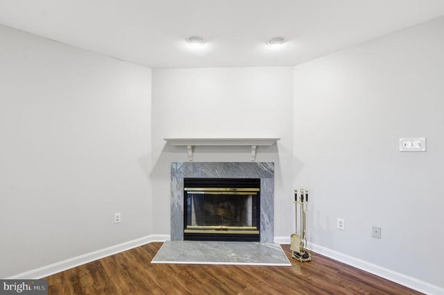 900 HIDDEN MOSS DR, Cockeysville, MD 21030