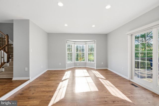 900 HIDDEN MOSS DR, Cockeysville, MD 21030